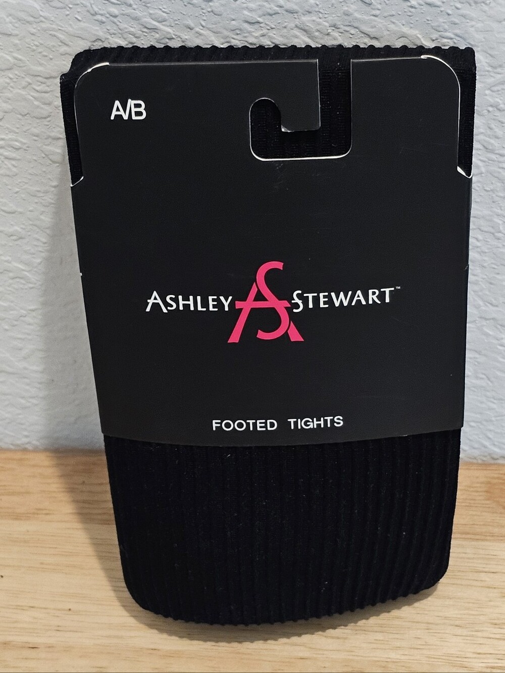 NIP Ashley Stewart Black Ribbed Footed Tights Size A/B